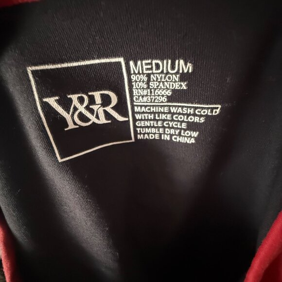 Young & Reckless RCKLSS Womens Red & Black Crop Top Long Sleeve Medium Nylon Spa - Picture 6 of 6